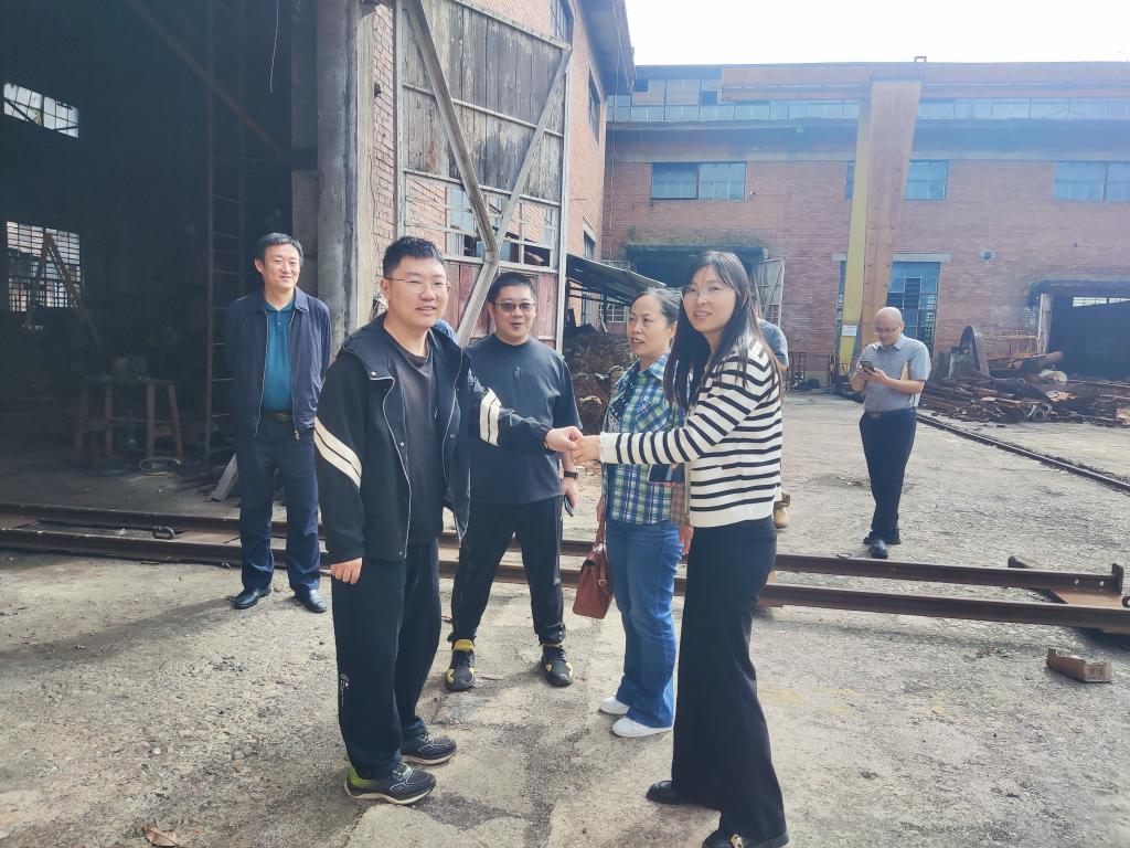 智能制造和钒钛学院博士走访攀枝花东创机电有限公司